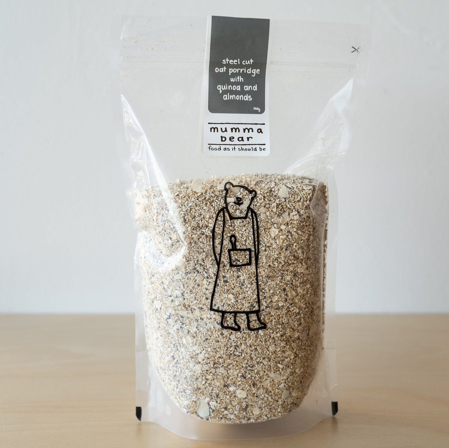 Steelcut oat porridge with chia, quinoa & almonds